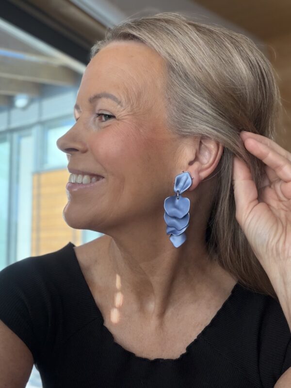 Leaf Clip korvakorut; sininen 2080