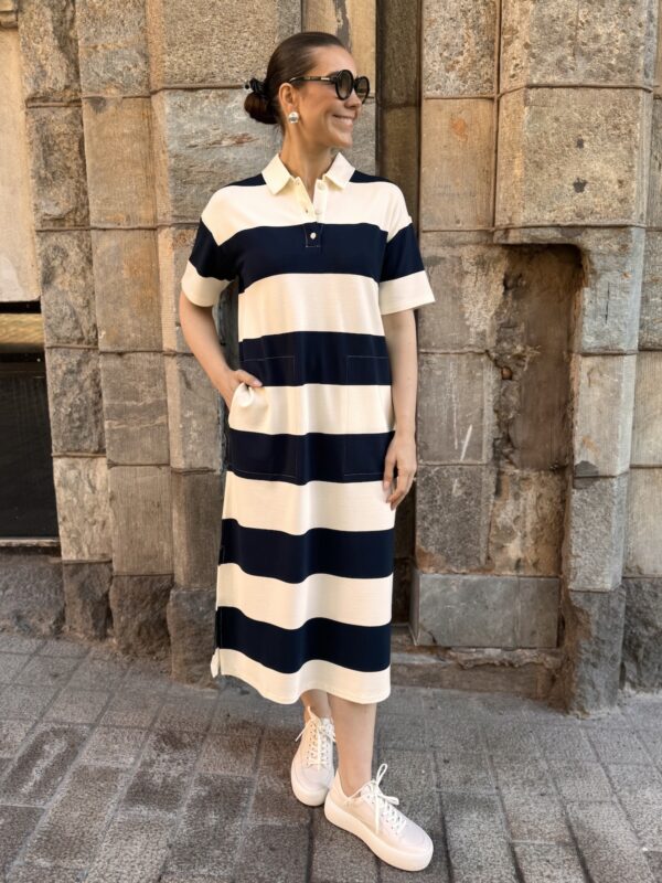 Alise midimekko; tummansininen/luonnonvalkoinen raita