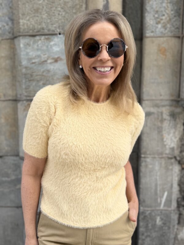 Mala pörröpaita; keltainen