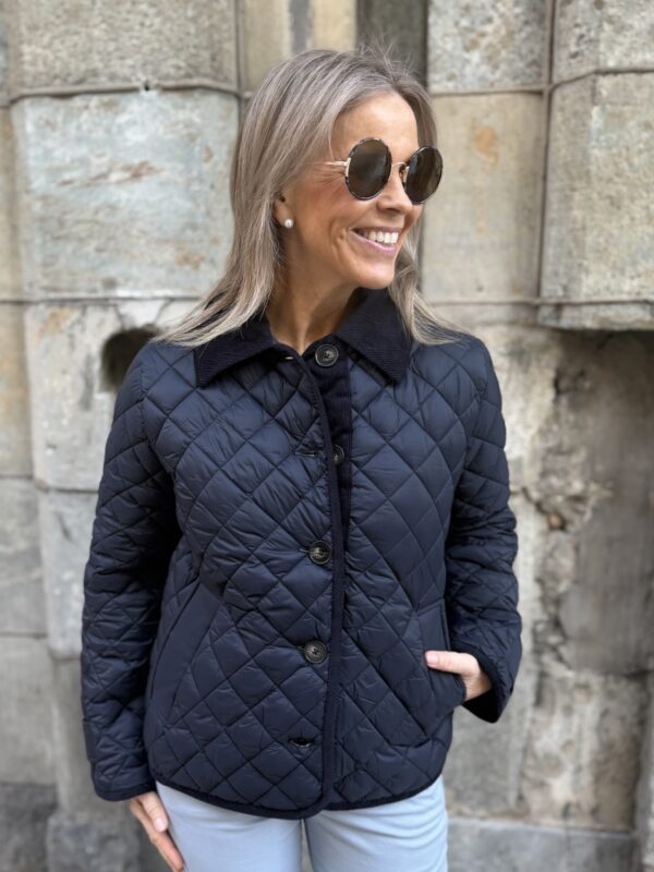 Safiya tikkitakki; tummansininen