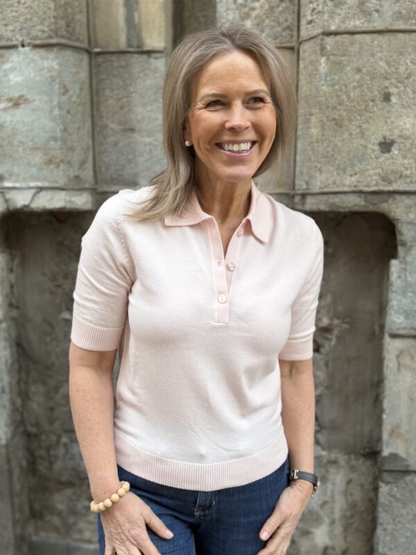 Anetti lyhythihainen neule; hailakka rosa