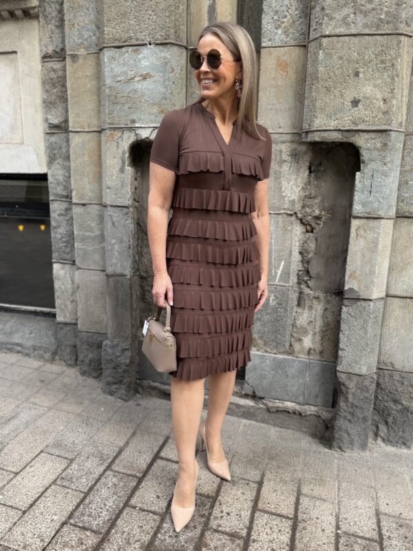 Jolaf salsamekko; ruskea