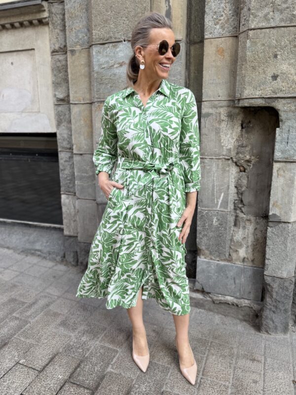 Selina paitamekko vyöllä; vihreä/valkoinen