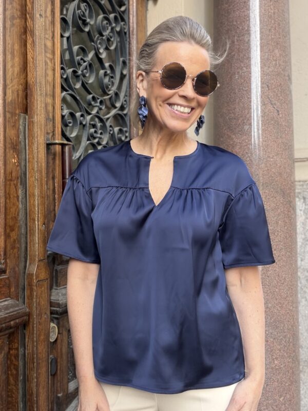 Lake paita; tummansininen