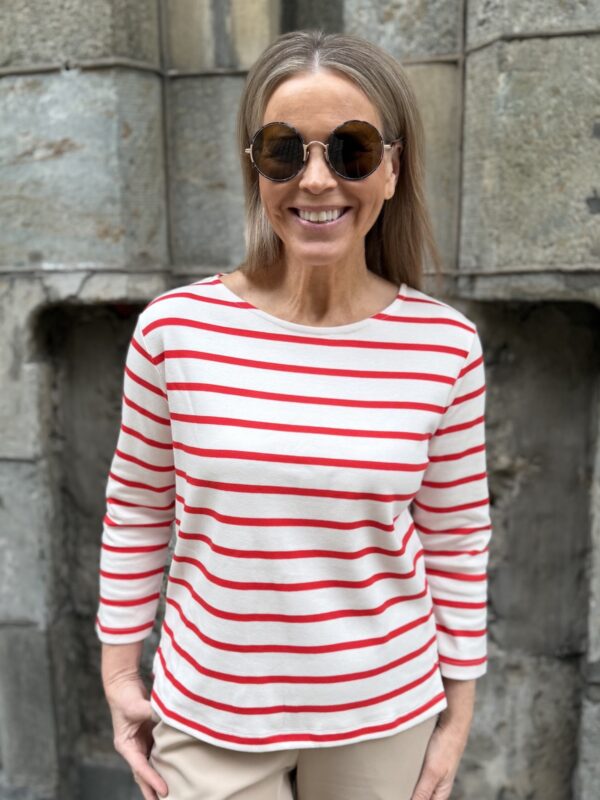 Nela 3/4 hihainen paita; punainen raita