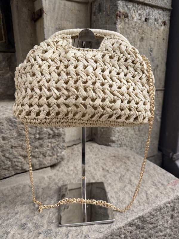 Birgit koriclutch; luonnonvaalea