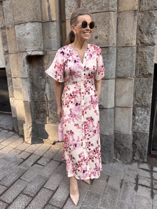 Alaja midimekko; pinkki kukka