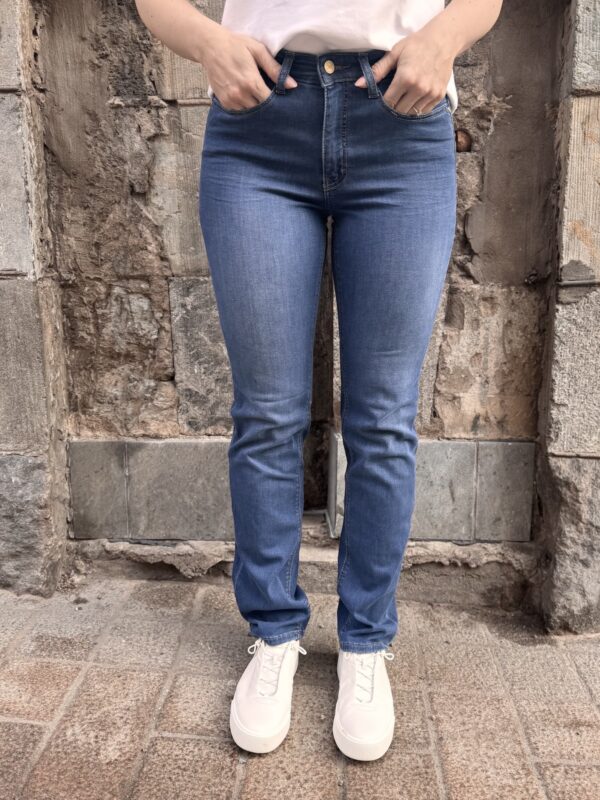 Dream farkut 30" ja 32"; keskisininen D569