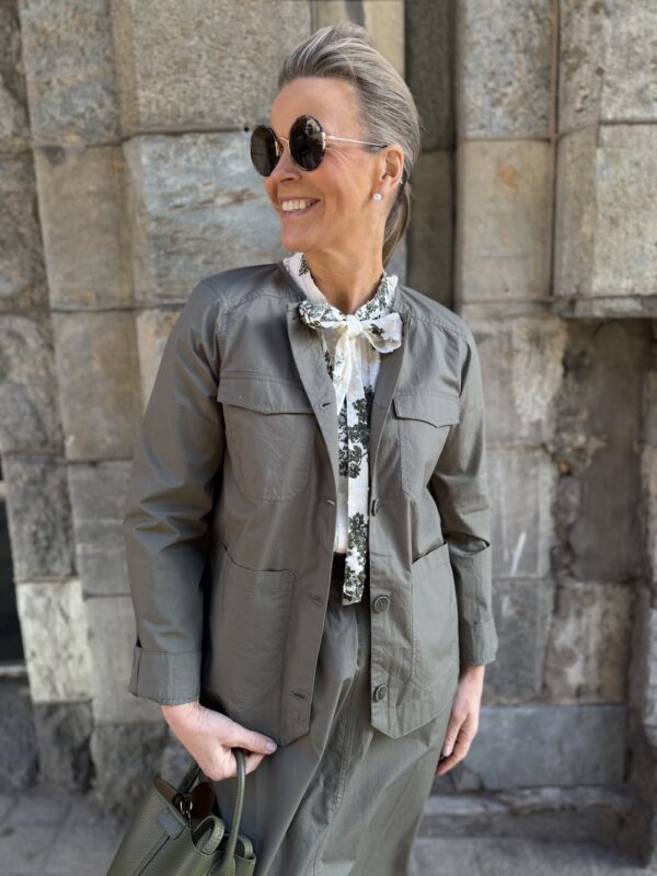 Aziza pusakka; oliivinvihreä