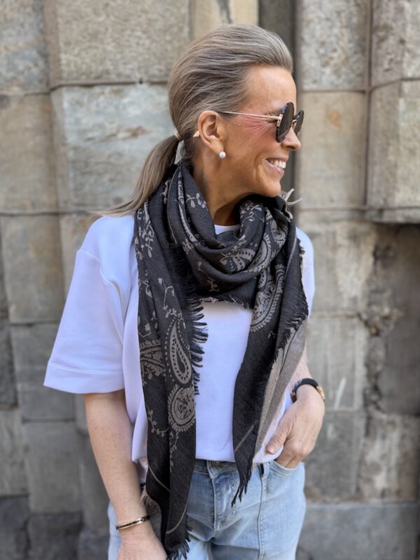 Veda huivi; musta/beige