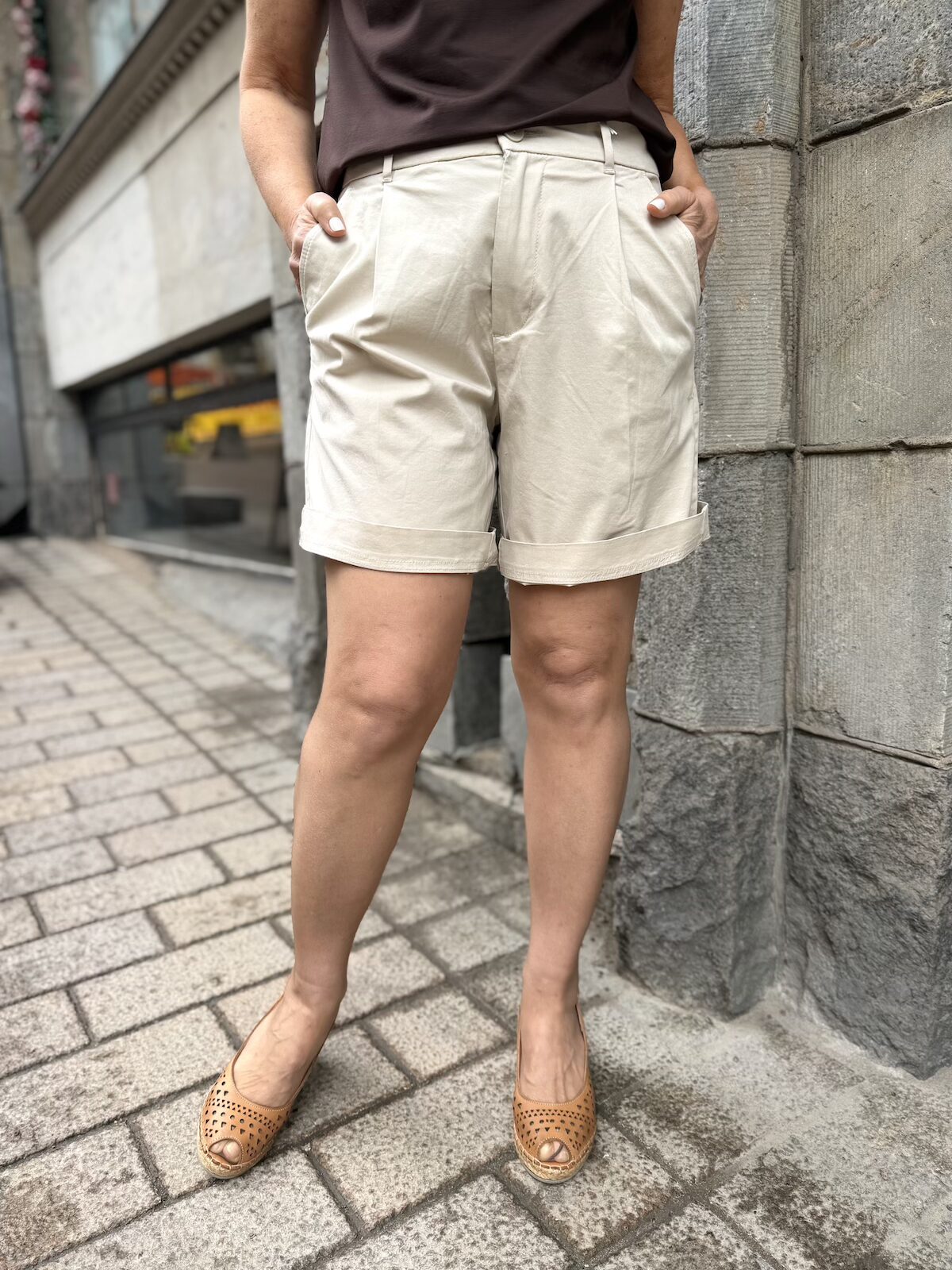 Bonni shortsit; hiekka - Image 6