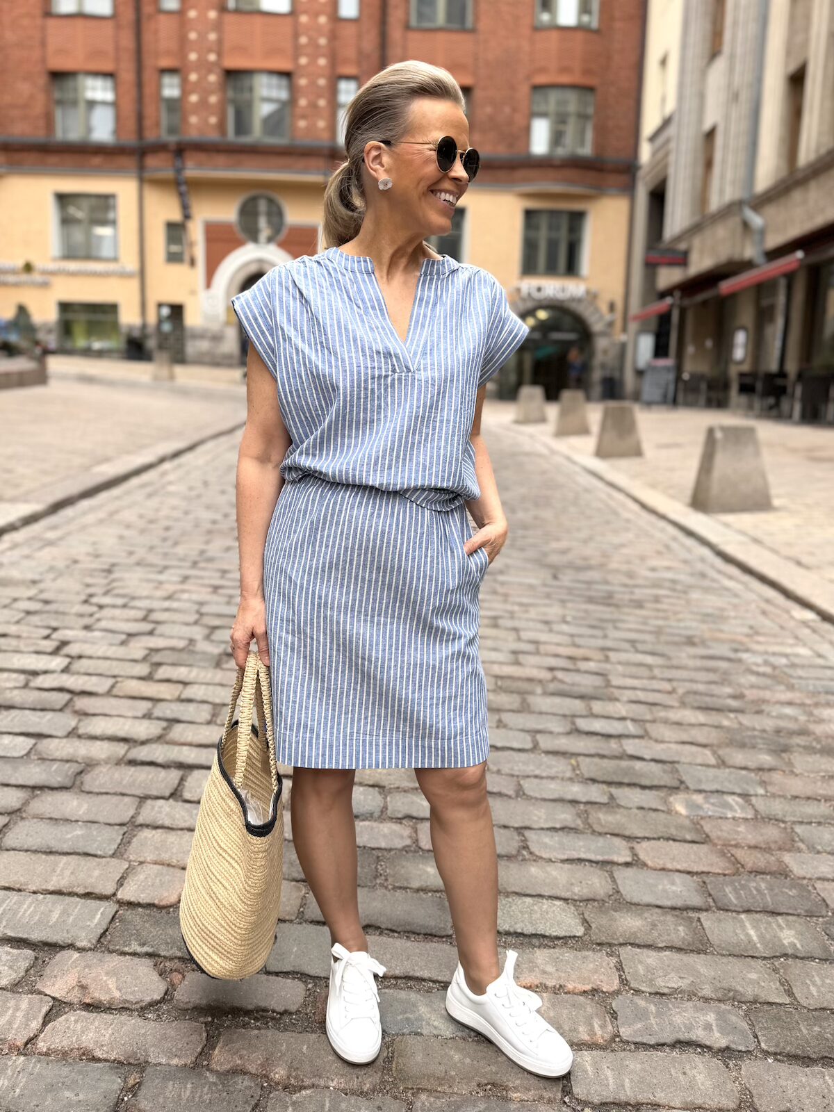 Bettina paita; sininen raita - Image 6