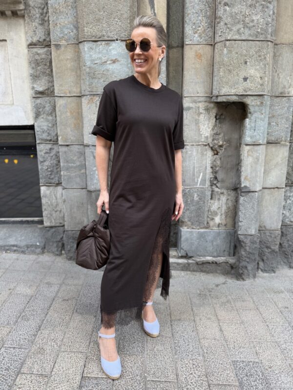 Jina pitsihelma midimekko; ruskea - XS