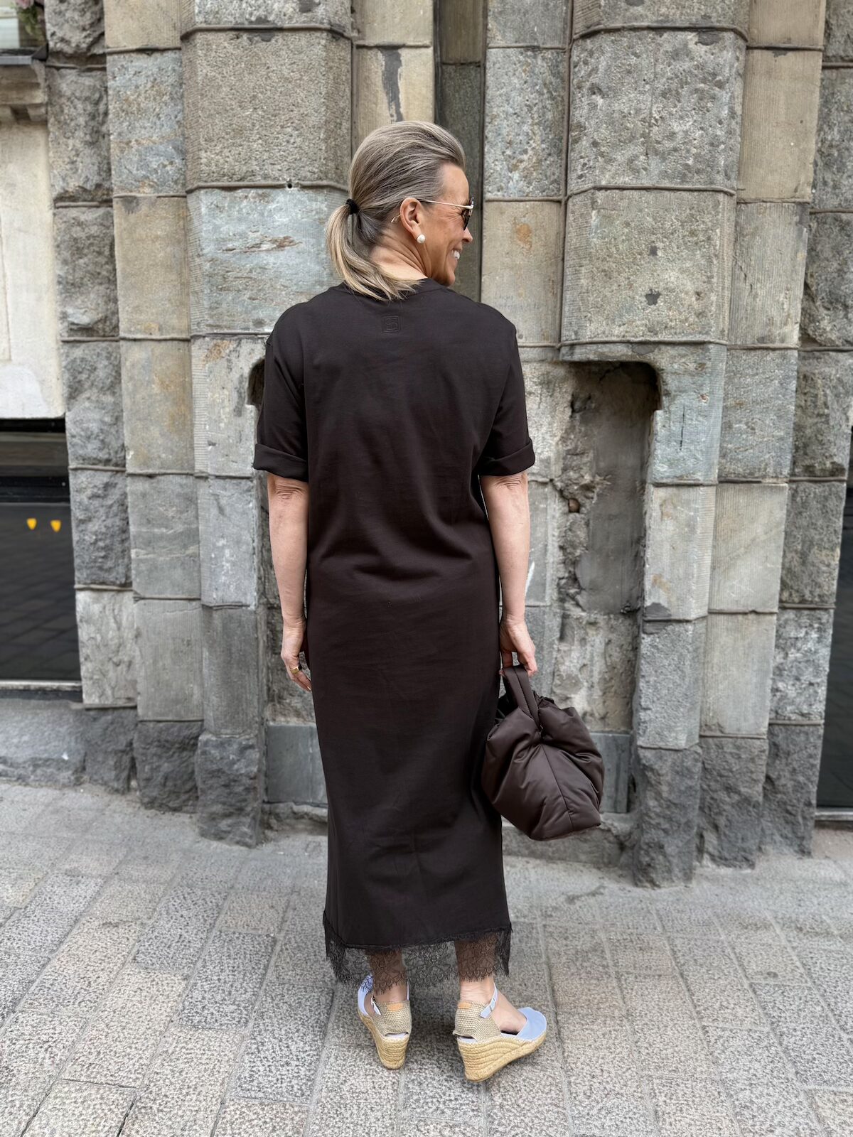 Jina pitsihelma midimekko; ruskea - Image 5