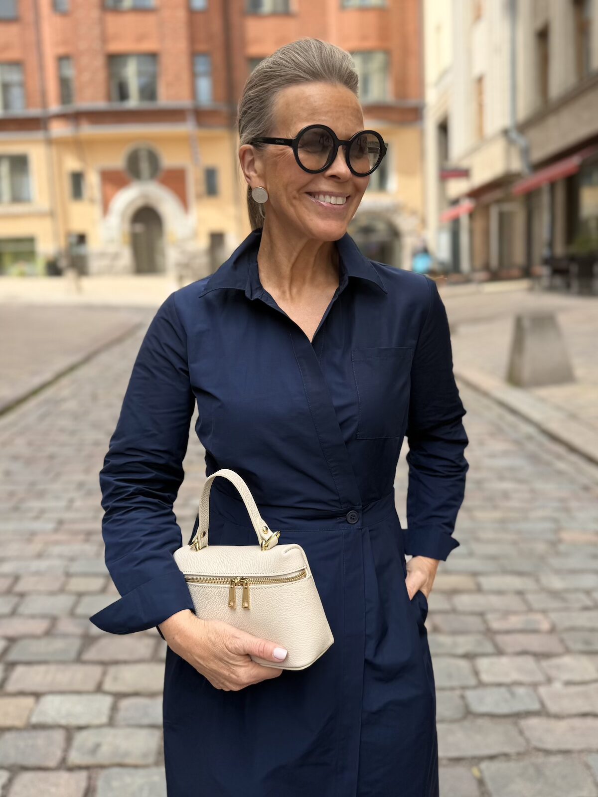 Elena kietaisumekko; tummansininen - Image 7