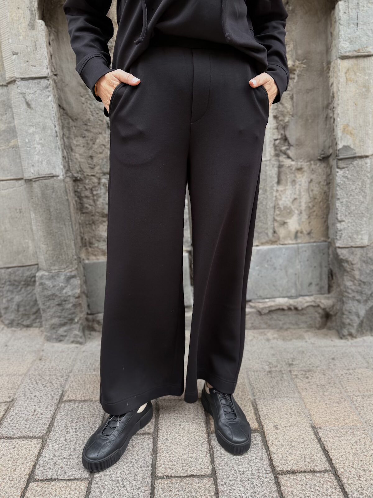 IW Gincette cropped housut; musta - Image 2