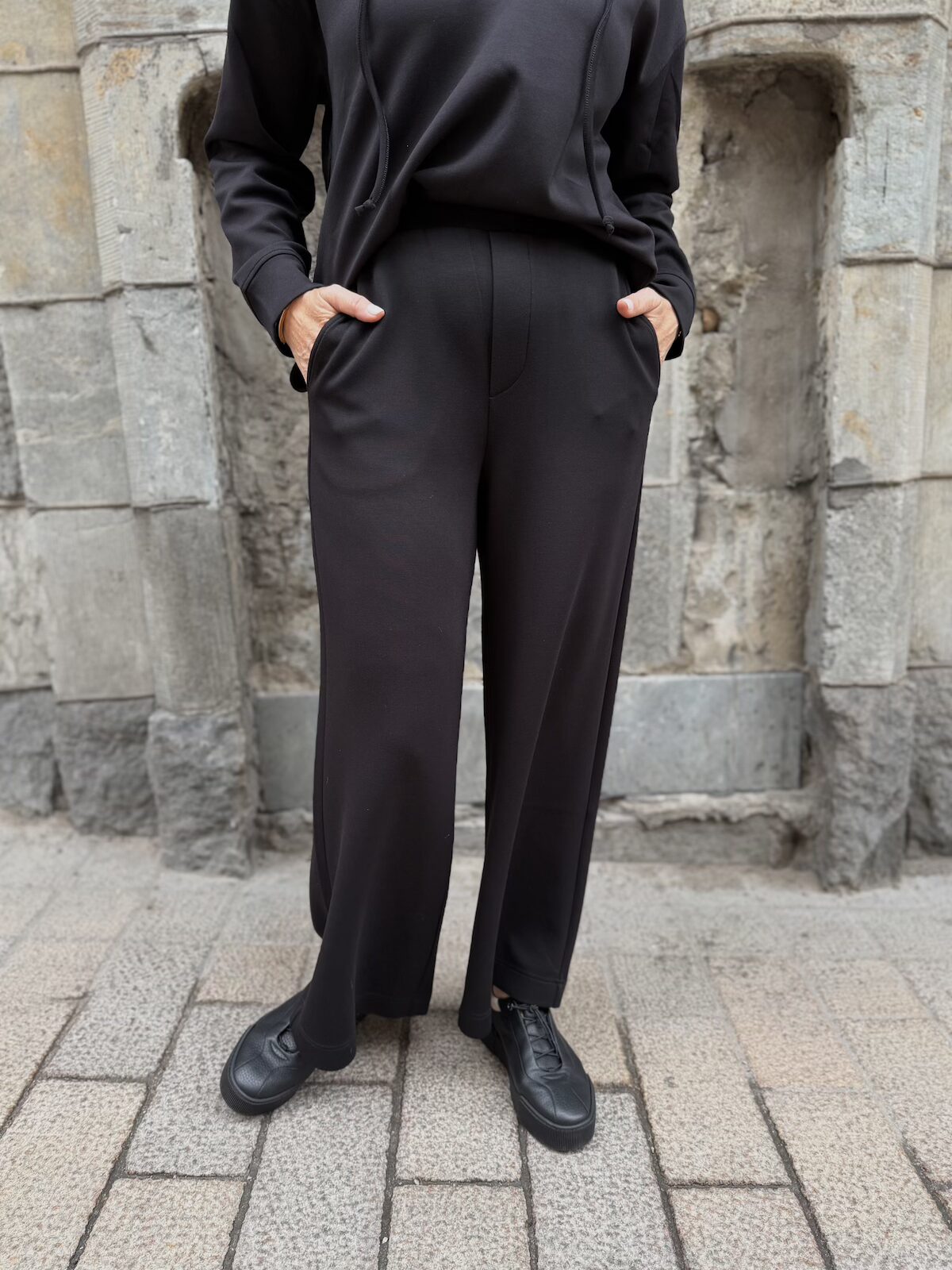 IW Gincette cropped housut; musta - Image 3
