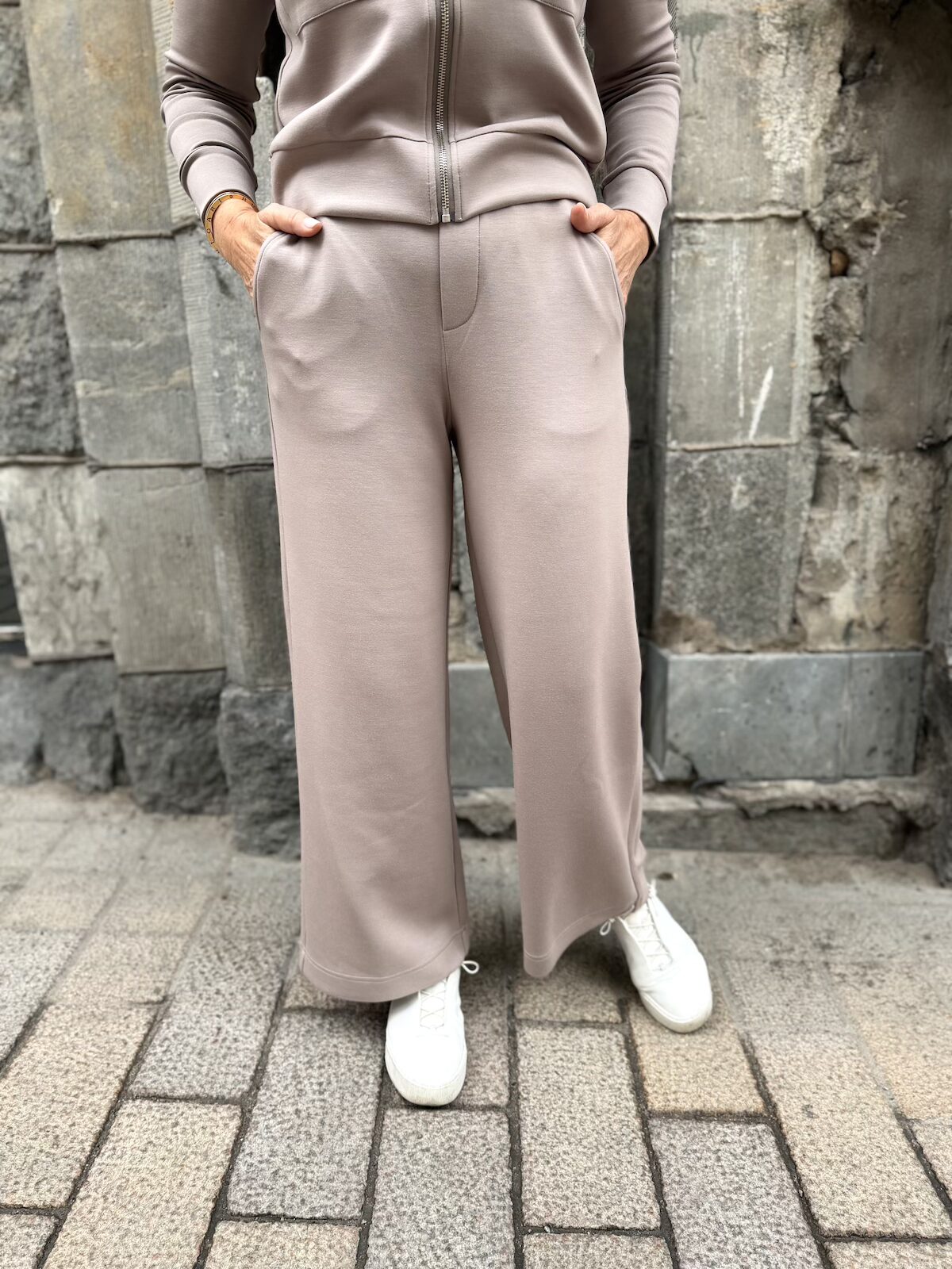 IW Gincette cropped housut; cinder - Image 2