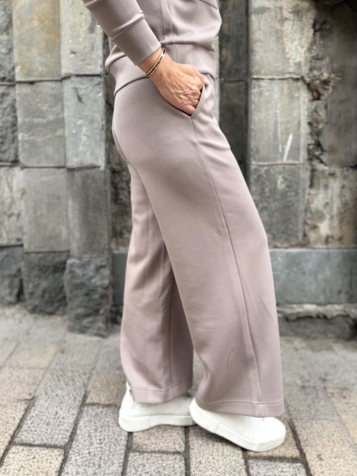 IW Gincette cropped housut; cinder - Image 4