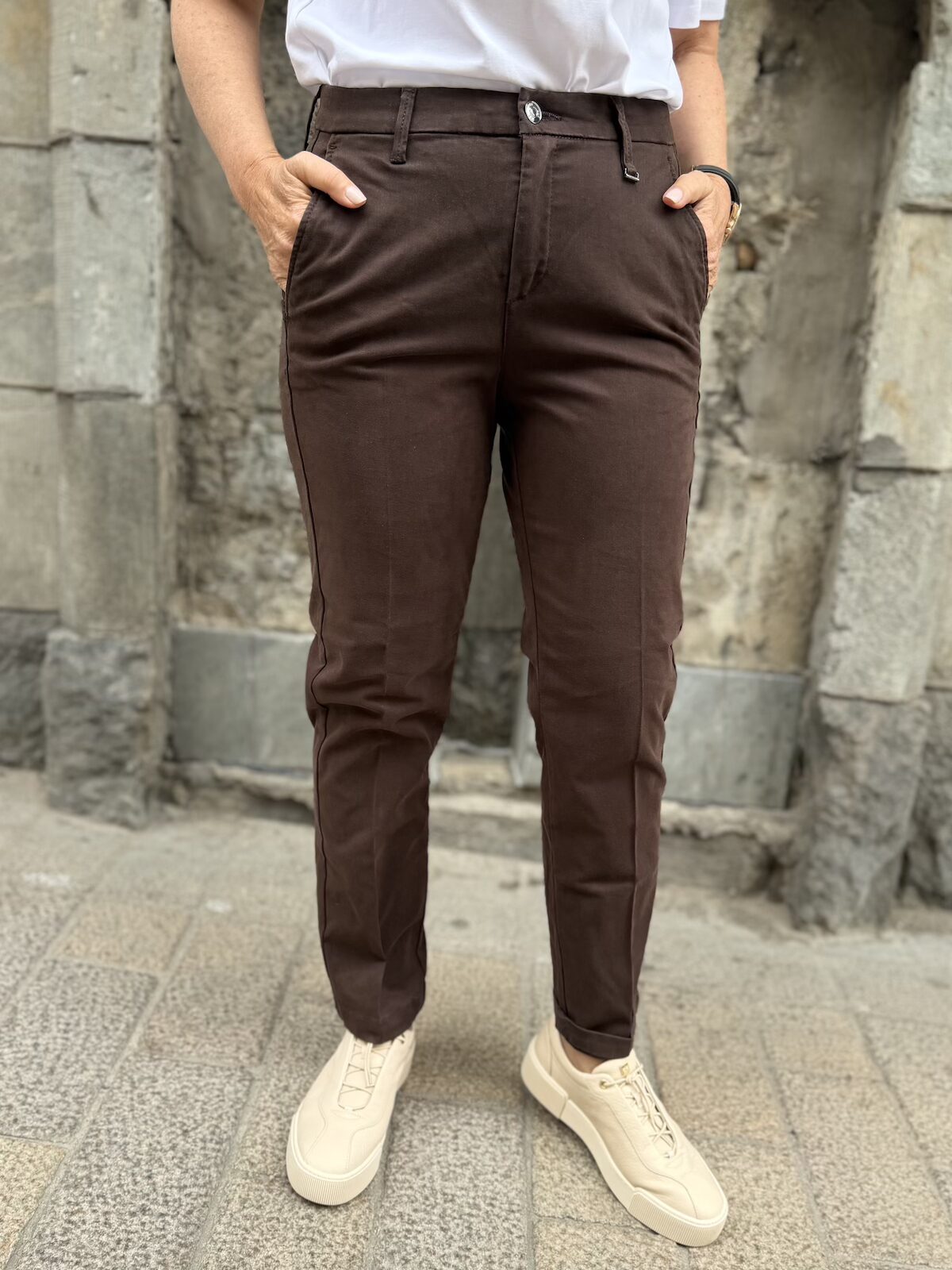 Chino housut; tummanruskea - Image 3