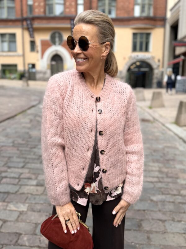 Jetra neuletakki; vanha rosa