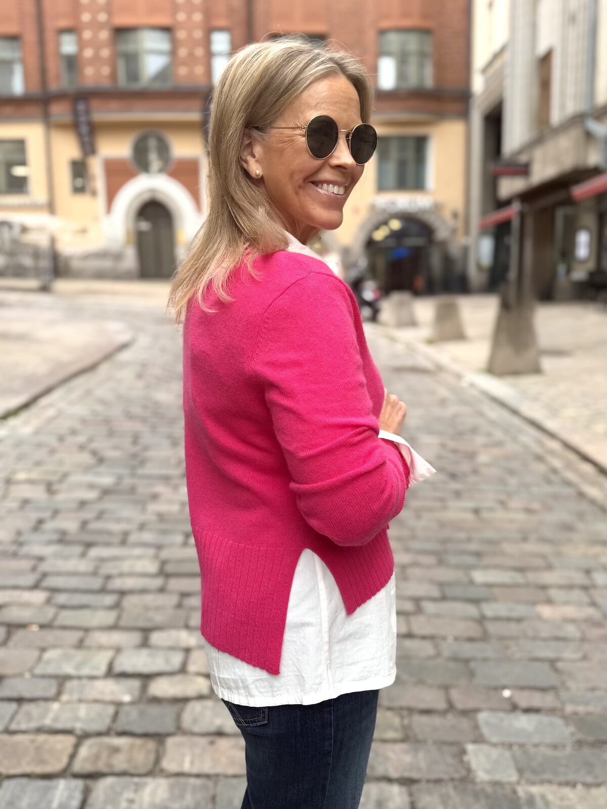 Taia Arrow neuletakki helmillä; pinkki - Image 4