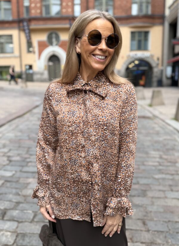 Naomi paita; toffee/sininen