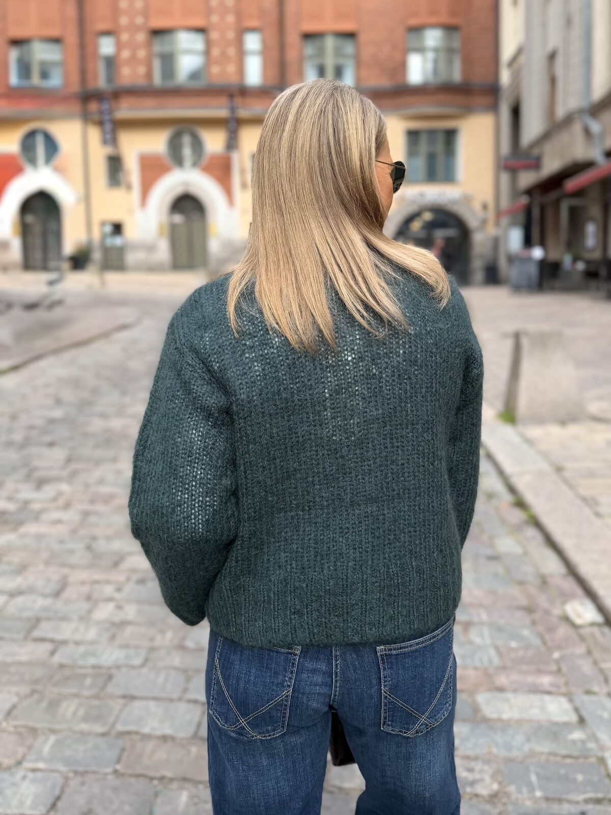 Zendaya V-aukkoinen neuletakki; tummanvihreä - Image 7