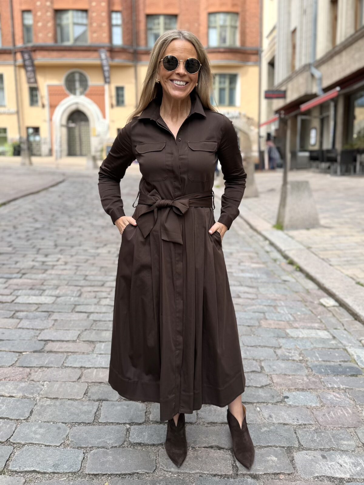 Milane paitamekko; tummanruskea - Image 2