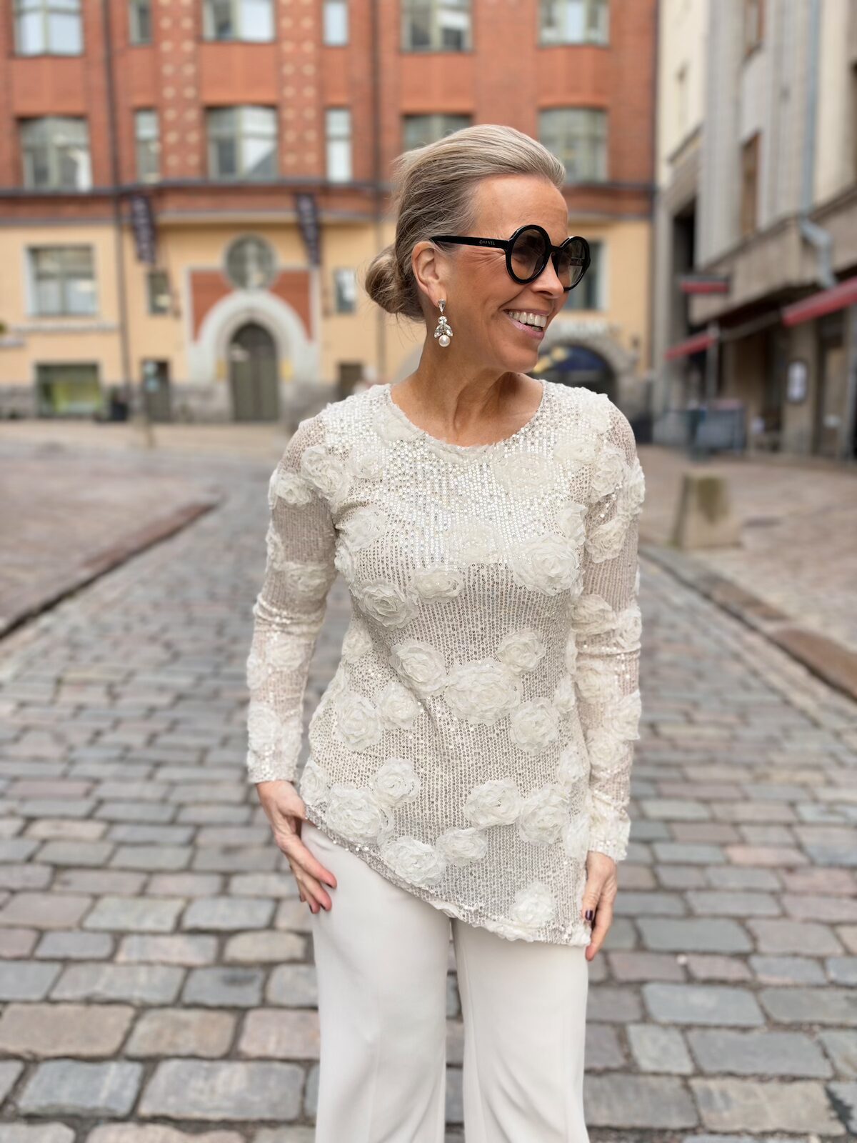 Susan ruusupaita; luonnonvalkoinen - Image 2