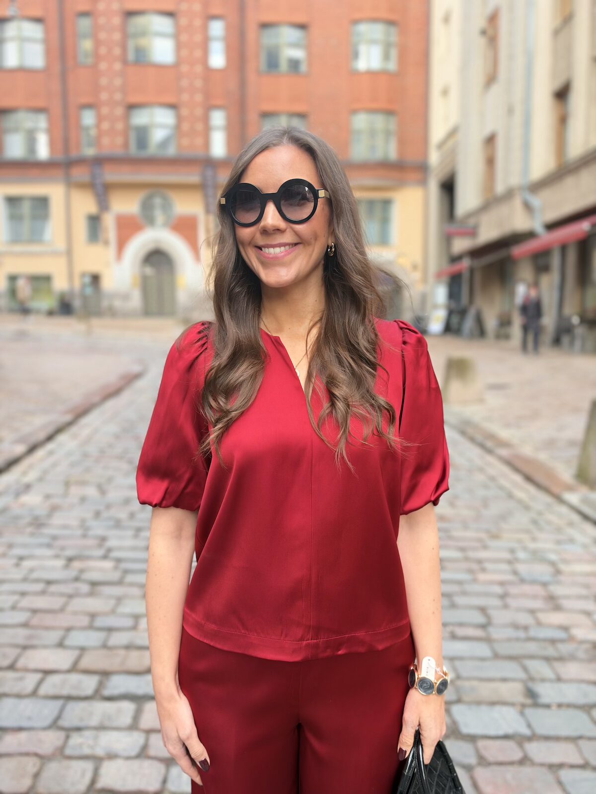 Dunja satiinipaita; punainen - Image 2