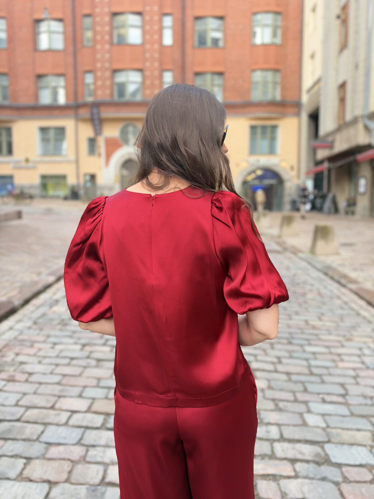 Dunja satiinipaita; punainen - Image 5